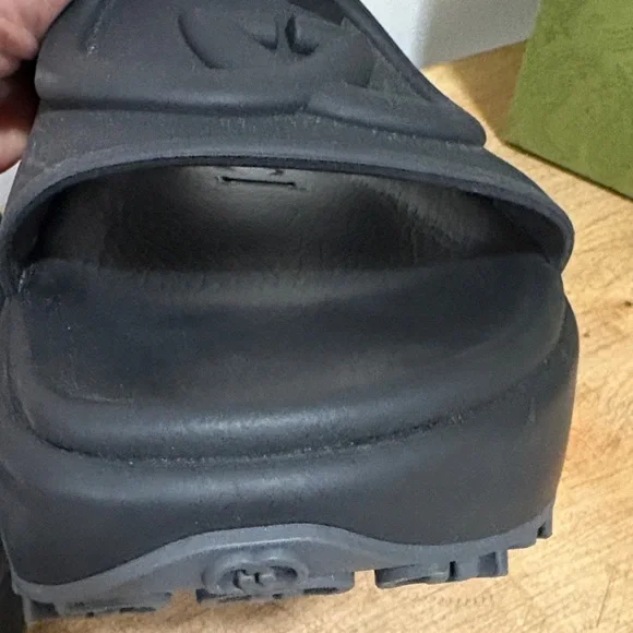 Gucci Black Embossed Double G Slide Sandals SZ 40 (9) - Picture 9 of 11